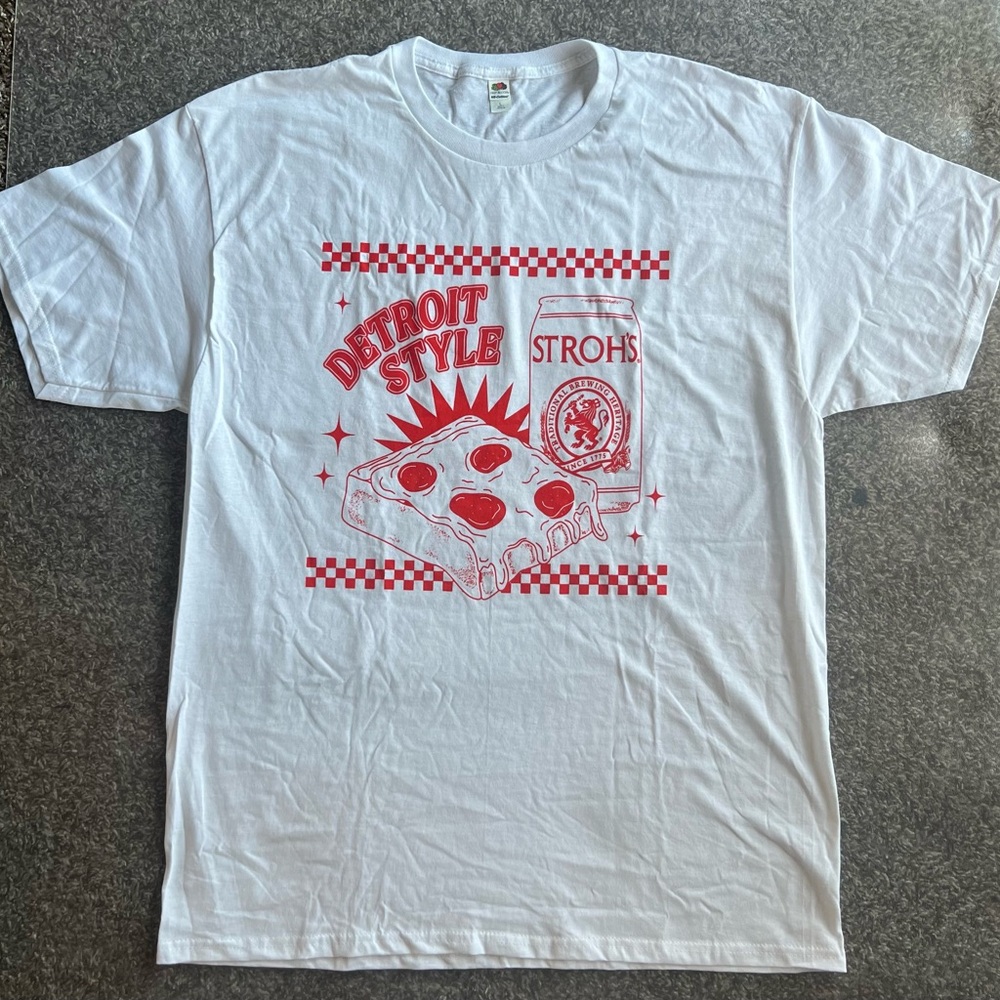 Detroit Style Pizza white T-Shirt Size L Stroh's beer graphic design